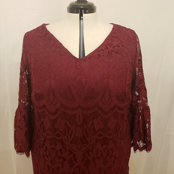 Catherine's Burgundy Lace Sheath 3/4 Bell Sleeve Lined Midi Dress, Size 0X - Picture 2 of 10